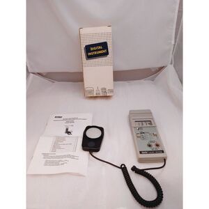 Extech Light Meter 401025 Intensity Lux And Foot Candles Measurement Instrument